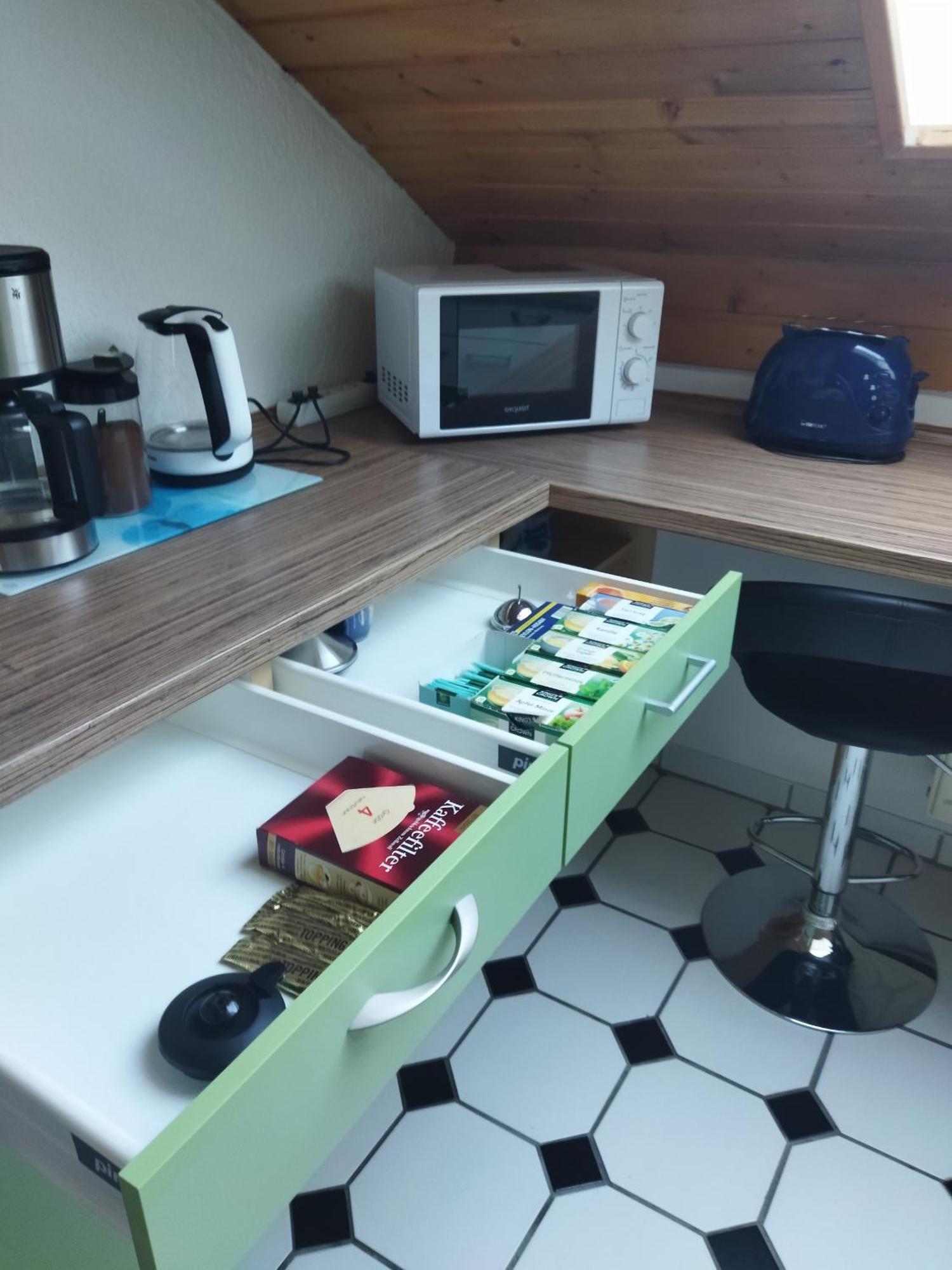 Aussergewoehnliche Atelierferienwohnung Mit Balkon An Der Donau Winzer 외부 사진